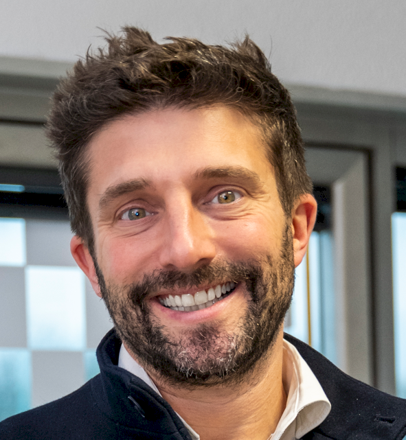 profil dirigeant GROUPE GUYAMIER